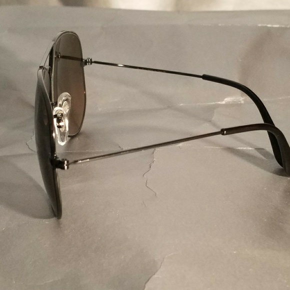 Ray Ban RB3026 Aviator Unisex Sunglasses - Picture 2 of 6